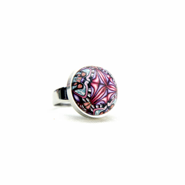 Anillo, artesanal, artesanía, millefiori, caleidoscopio, colores, morado, violeta, lila, negro, espejo